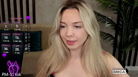 Holl1Would — Stripchat recorded stream screenshot (02 Feb 2026)