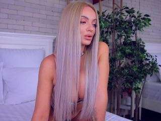 annabellastar — Camsoda recorded stream screenshot (04 Mar 2025)