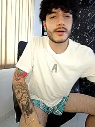 Rafael_Mendezz — Stripchat recorded stream screenshot (03 Feb 2026)