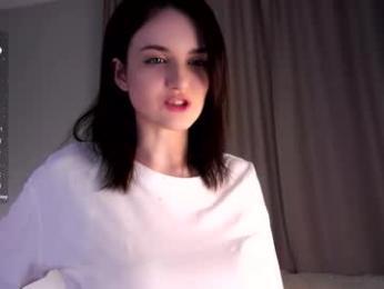 sweetyoops — Chaturbate recorded stream screenshot (04 Feb 2026)