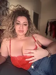 miamellycious — Stripchat recorded stream image, 04.02.2026 06:10