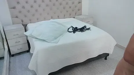 JhoanLeandro — Stripchat recorded stream screenshot (04 Feb 2026)