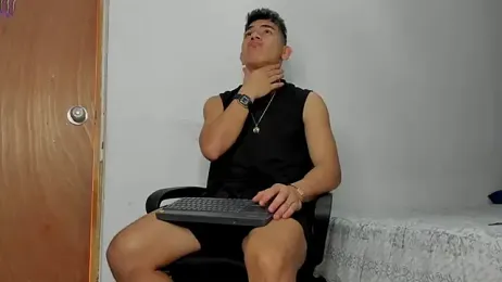 andrew_rose_ — Stripchat recorded stream image, 04.02.2026 15:00