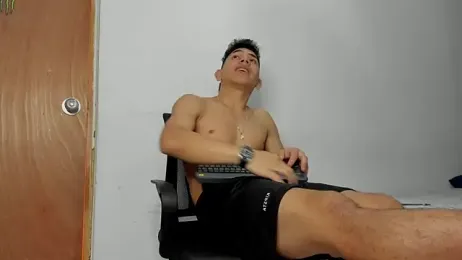 andrew_rose_ — Stripchat recorded stream image, 04.02.2026 15:00