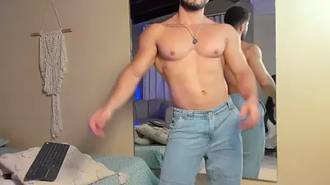 Thiago_moretti — Stripchat recorded stream screenshot (04 Feb 2026)