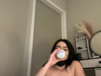 _natycutei19 — Chaturbate recorded stream image, 04.02.2026 23:20