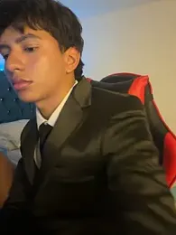 Leonarrrd_01 — Stripchat recorded stream screenshot (05 Feb 2026)