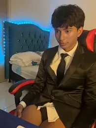 Leonarrrd_01 — Stripchat recorded stream screenshot (05 Feb 2026)