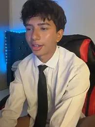 Leonarrrd_01 — Stripchat recorded stream screenshot (05 Feb 2026)