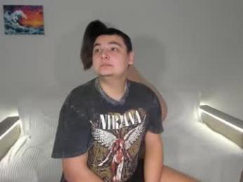 yourlovelyjenny — Chaturbate recorded stream screenshot (05 Feb 2026)