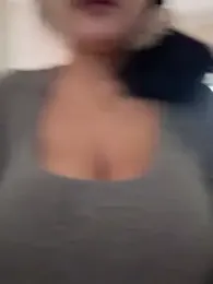 Happyou2 — Stripchat recorded stream screenshot (05 Feb 2026)