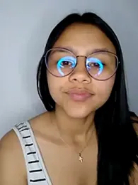 SofieLove_01 — Stripchat recorded stream image, 05.02.2026 07:50