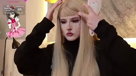 MilkMeSoftly — Stripchat recorded stream screenshot (05 Feb 2026)