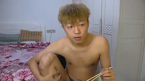 Chocolates-001 — Stripchat recorded stream screenshot (05 Feb 2026)