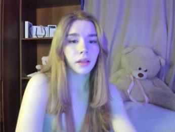 your_tender_doll — Chaturbate recorded stream screenshot (05 Feb 2026)