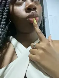 EscorpiLeoncita — Stripchat recorded stream image, 06.02.2026 04:00