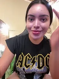 TS-SimplyTheBest — Stripchat recorded stream screenshot (06 Feb 2026)