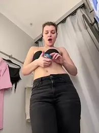 ValenciaShock — Stripchat recorded stream image, 07.02.2026 06:40