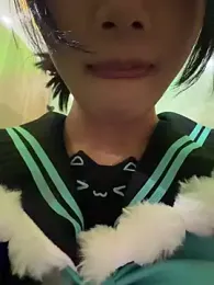 Yiyi-707 — Stripchat recorded stream image, 07.02.2026 09:50