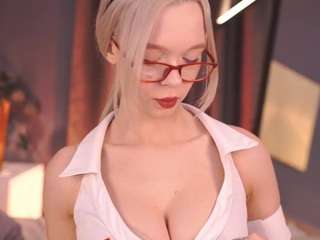 alinabailey — Camsoda recorded stream image, 07.02.2026 07:40