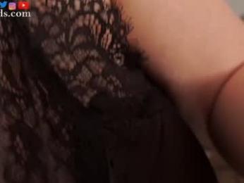 serareads — Chaturbate recorded stream screenshot (07 Feb 2026)