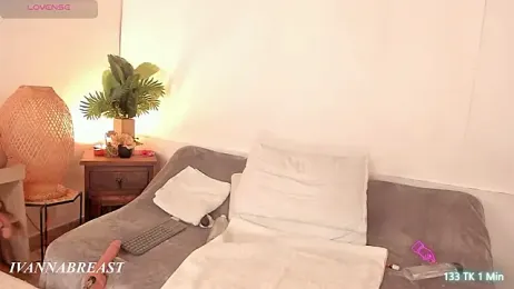 Ivannabreast_Official — Stripchat recorded stream screenshot (07 Feb 2026)