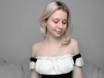 hi_popsy — Chaturbate recorded stream image, 08.02.2026 14:30