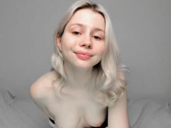 hi_popsy — Chaturbate recorded stream image, 08.02.2026 14:30