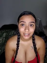 cinnaminnie — Stripchat recorded stream image, 08.02.2026 17:00