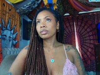 elizagrey — Camsoda recorded stream screenshot (08 Feb 2026)