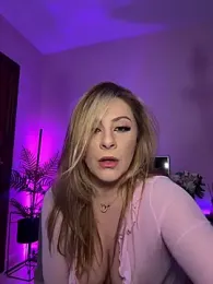 Kapree — Stripchat recorded stream image, 08.02.2026 19:40