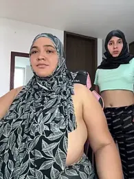 sweetmuslim01 — Stripchat recorded stream screenshot (08 Feb 2026)
