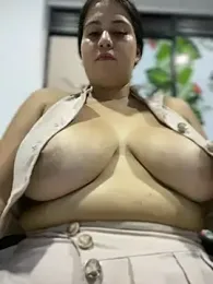 Natalia_Cleark09 — Stripchat recorded stream image, 04.03.2025 19:50