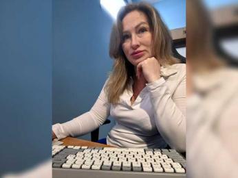 goddesssssss — Bongacams recorded stream screenshot (09 Feb 2026)