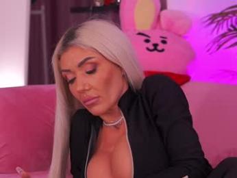 therealfallingangel — Chaturbate recorded stream screenshot (09 Feb 2026)