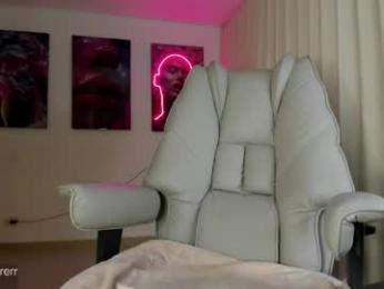 _veenus — Chaturbate recorded stream screenshot (09 Feb 2026)