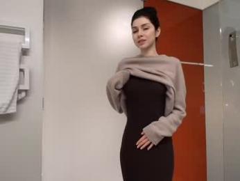 milla_bella — Chaturbate recorded stream screenshot (09 Feb 2026)