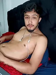mosmar_20 — Stripchat recorded stream screenshot (09 Feb 2026)