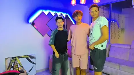 Houseofwarrios — Stripchat recorded stream screenshot (10 Feb 2026)