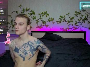 shnesyne — Bongacams recorded stream screenshot (10 Feb 2026)
