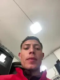 santiObrero — Stripchat recorded stream screenshot (10 Feb 2026)