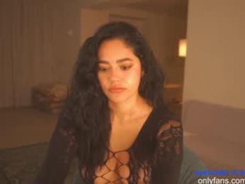 n_o_v_a — Chaturbate recorded stream screenshot (05 Mar 2025)