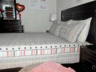 iluvsaffire-bleu — Camsoda recorded stream screenshot (11 Feb 2026)