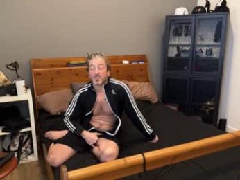 heathaustin8bi7 — Chaturbate recorded stream screenshot (13 Feb 2026)