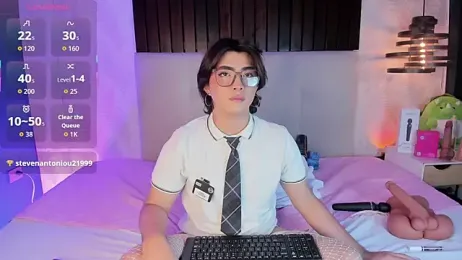 Creamy_Angelo — Stripchat recorded stream screenshot (13 Feb 2026)