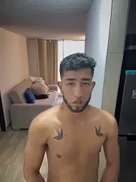 liam_bronw — Stripchat recorded stream screenshot (13 Feb 2026)