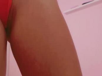 little_effy18_ — Chaturbate recorded stream image, 13.02.2026 20:40