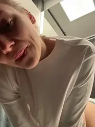 ValenciaShock — Stripchat recorded stream image, 14.02.2026 06:30