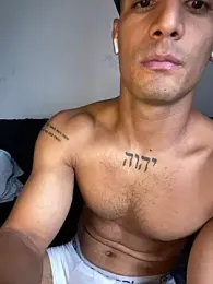 Maicol_xxxx — Stripchat recorded stream screenshot (14 Feb 2026)