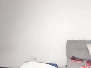 avaferrera — Camsoda recorded stream image, 15.02.2026 03:30